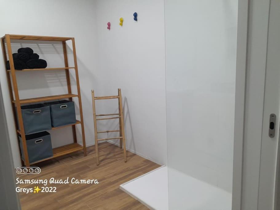 Apartamento Nuevo Cerca De La Playa Y Del Centro Walencja Zewnętrze zdjęcie
