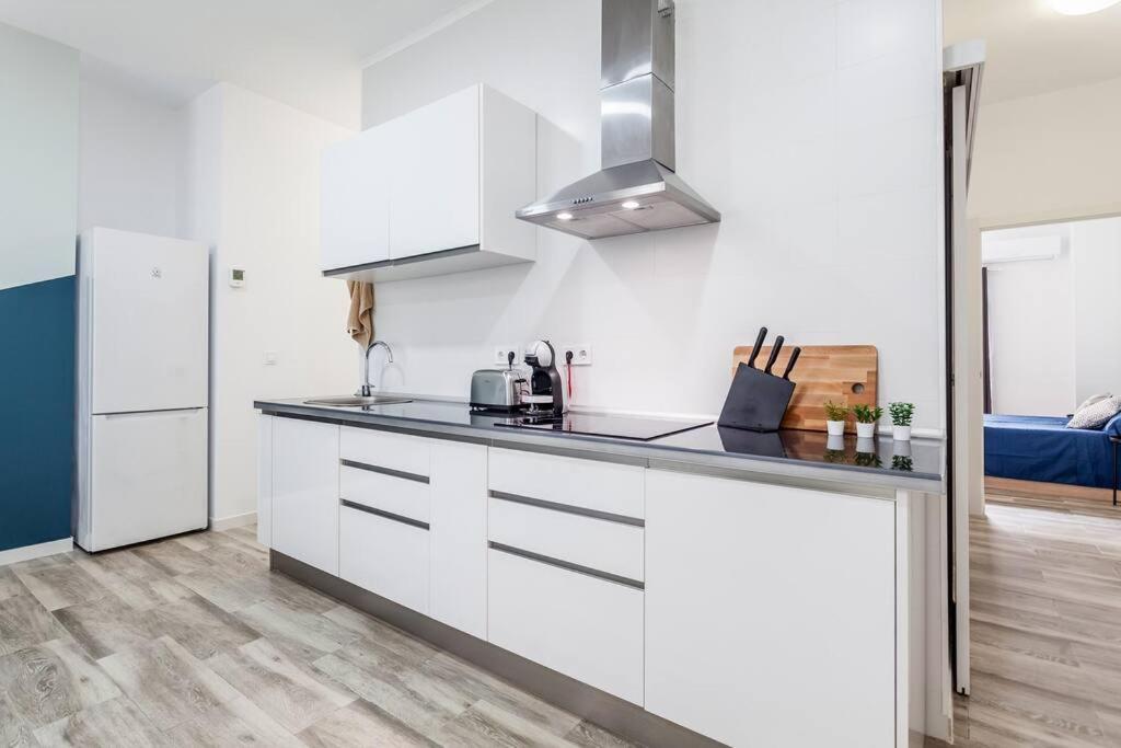 Apartamento Nuevo Cerca De La Playa Y Del Centro Walencja Zewnętrze zdjęcie